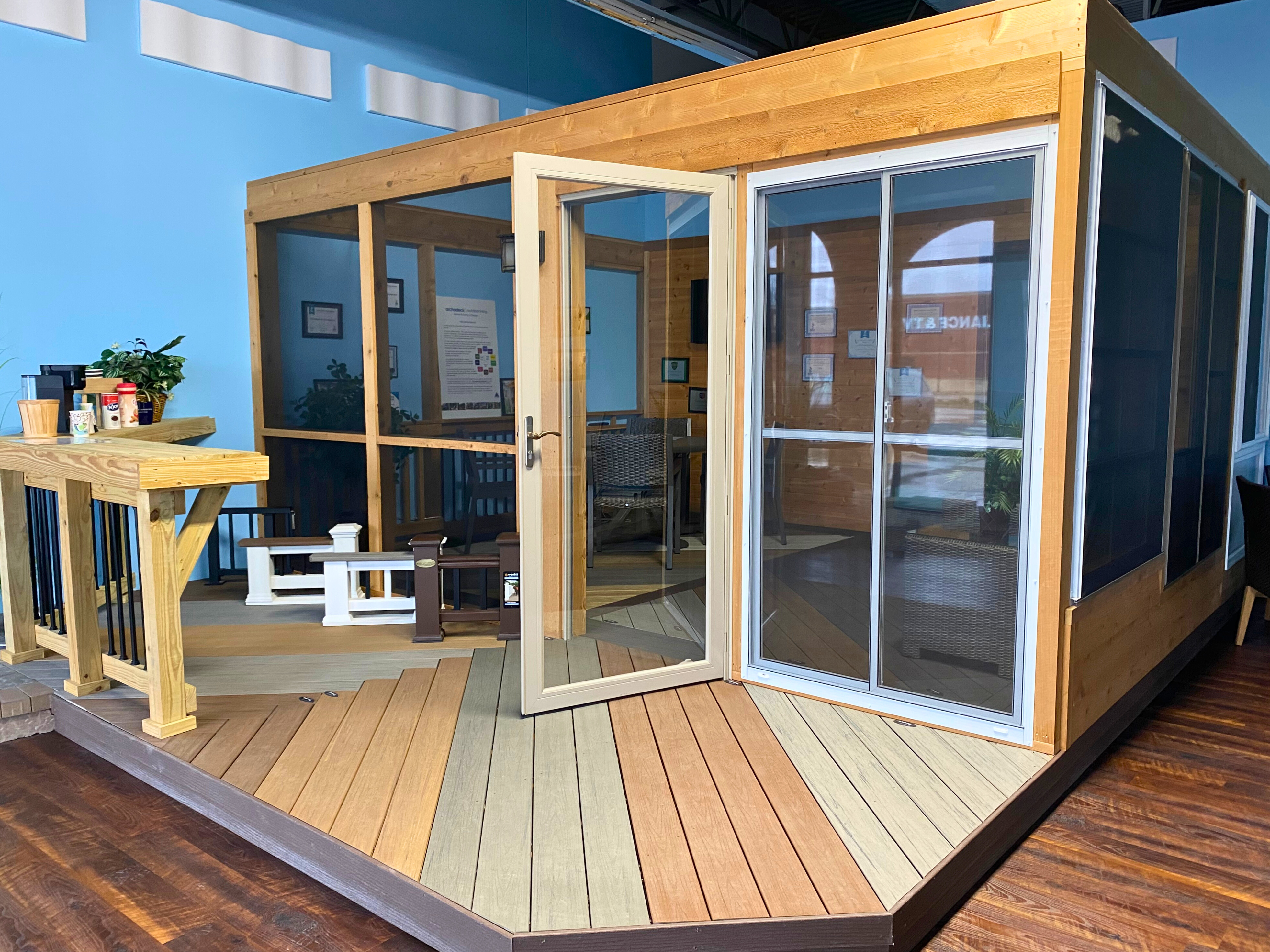Archadeck Screened porch and deck display in Naperville, IL